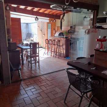 Casa em Pirassununga, bairro Jardim Rosim