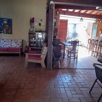 Casa em Pirassununga, bairro Jardim Rosim