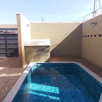 Prédio Residencial em Pirassununga, bairro Residencial Himalaia
