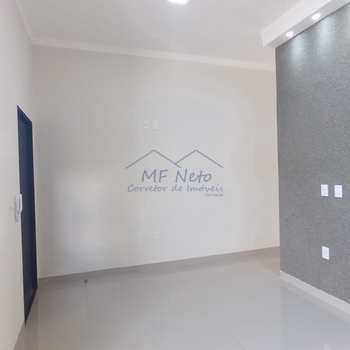 Prédio Residencial em Pirassununga, bairro Residencial Himalaia