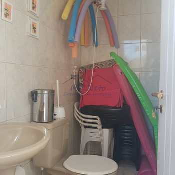 Sobrado em Pirassununga, bairro Jardim Limoeiro