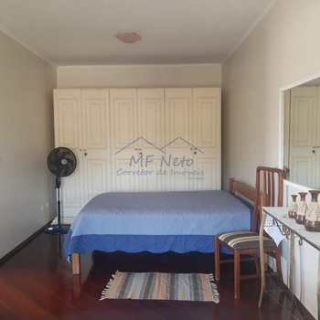 Sobrado em Pirassununga, bairro Jardim Limoeiro