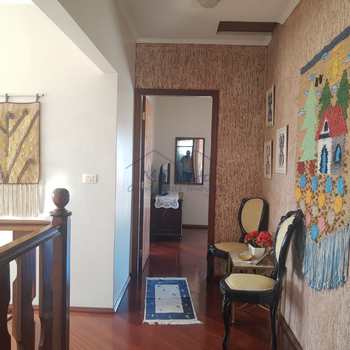 Sobrado em Pirassununga, bairro Jardim Limoeiro