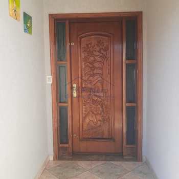 Sobrado em Pirassununga, bairro Jardim Limoeiro