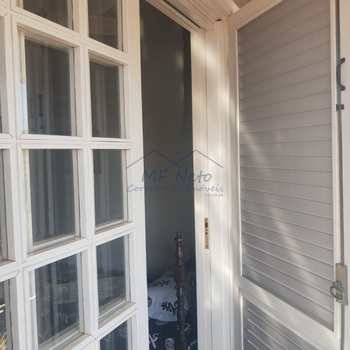 Sobrado em Pirassununga, bairro Jardim Limoeiro