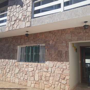 Sobrado em Pirassununga, bairro Jardim Limoeiro
