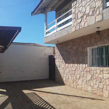 Sobrado em Pirassununga, bairro Jardim Limoeiro