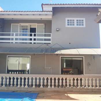 Sobrado em Pirassununga, bairro Jardim Limoeiro