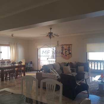 Sobrado em Pirassununga, bairro Jardim Limoeiro