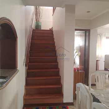 Sobrado em Pirassununga, bairro Jardim Limoeiro