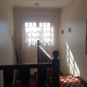 Sobrado em Pirassununga, bairro Jardim Limoeiro