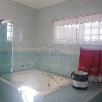 Sobrado em Pirassununga, bairro Jardim Limoeiro