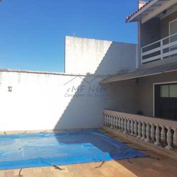 Sobrado em Pirassununga, bairro Jardim Limoeiro