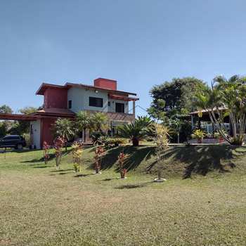 Chácara em Pirassununga, bairro Vertentes do Mamonal