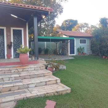 Chácara em Pirassununga, bairro Vertentes do Mamonal