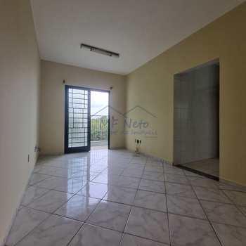 Apartamento em Pirassununga, bairro Residencial Suzana