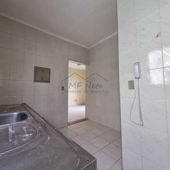 Apartamento em Pirassununga, bairro Residencial Suzana