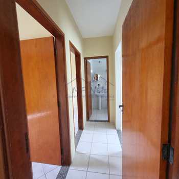 Apartamento em Pirassununga, bairro Residencial Suzana