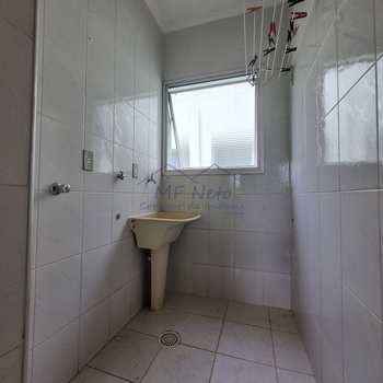 Apartamento em Pirassununga, bairro Residencial Suzana