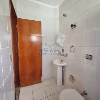 Apartamento em Pirassununga, bairro Residencial Suzana