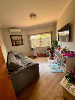 Casa, código 10133527 em Pirassununga, bairro Jardim Terras de San José