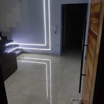 Casa em Pirassununga, bairro Jardim São João
