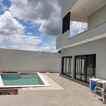 Casa em Pirassununga, bairro Jardim São João