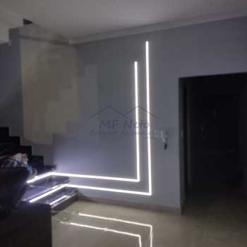 Casa em Pirassununga, bairro Jardim São João