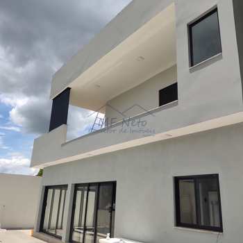 Casa em Pirassununga, bairro Jardim São João