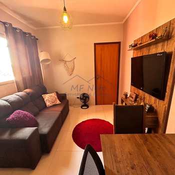 Apartamento em Pirassununga, bairro Rosário