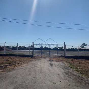 Área Comercial em Pirassununga, bairro Vila Nova