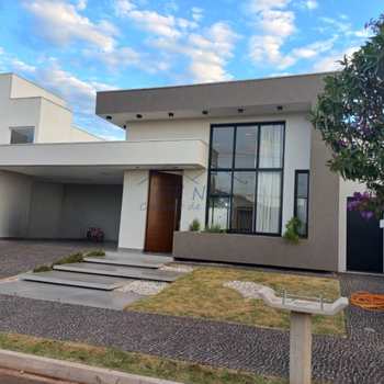 Casa de Condomínio em Pirassununga, bairro Portal dos Jerivás