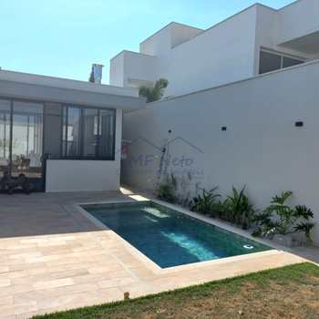 Casa de Condomínio em Pirassununga, bairro Portal dos Jerivás