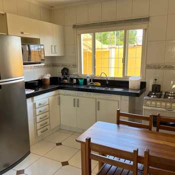 Casa em Pirassununga, bairro Cidade Jardim