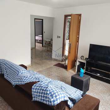 Casa em Pirassununga, bairro Vila Esperança