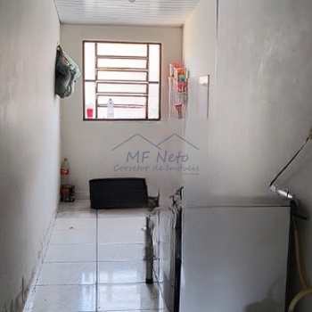 Casa em Pirassununga, bairro Vila Esperança