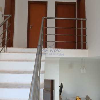 Casa em Santa Cruz da Conceição, bairro São João