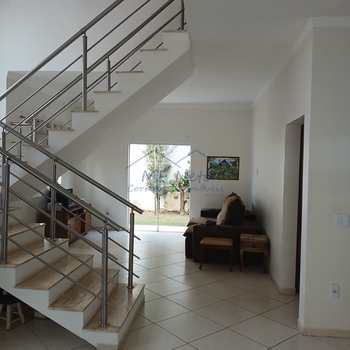 Casa em Santa Cruz da Conceição, bairro São João