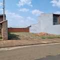 Terreno em Pirassununga, bairro Jardim Terras de San José
