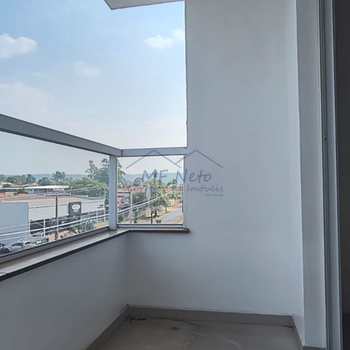 Apartamento em Pirassununga, bairro Residencial Star Vann Ess