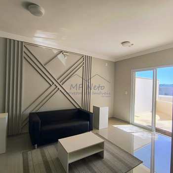 Apartamento em Pirassununga, bairro Residencial Star Vann Ess