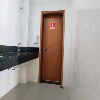Apartamento em Pirassununga, bairro Residencial Star Vann Ess
