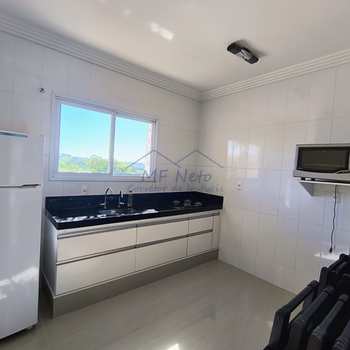 Apartamento em Pirassununga, bairro Residencial Star Vann Ess