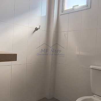 Apartamento em Pirassununga, bairro Residencial Star Vann Ess