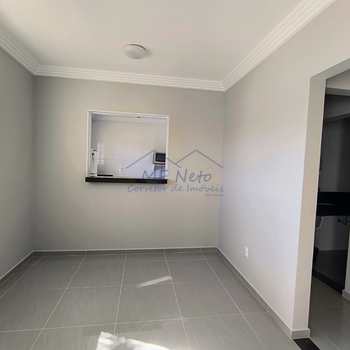 Apartamento em Pirassununga, bairro Residencial Star Vann Ess