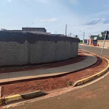 Terreno em Pirassununga, bairro Terramérica