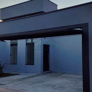 Casa em Pirassununga, bairro Jardim São João
