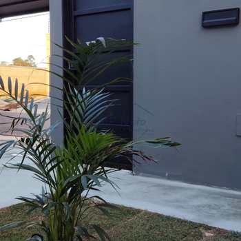 Casa em Pirassununga, bairro Jardim São João