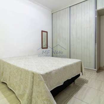 Casa em Pirassununga, bairro Jardim Veneza