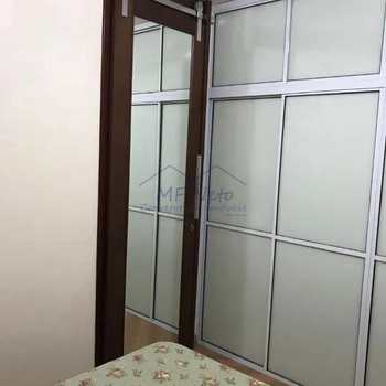 Apartamento em Pirassununga, bairro Spazio Painguás